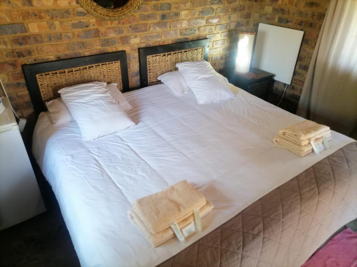 Tranquillity Day Spa & Lodge Baviaanspoort Bagian luar foto